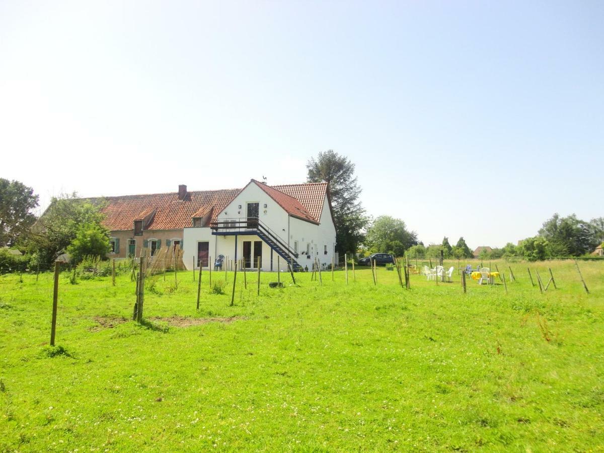 Ferme Lenfant Ville-Pommeroeul Exterior foto